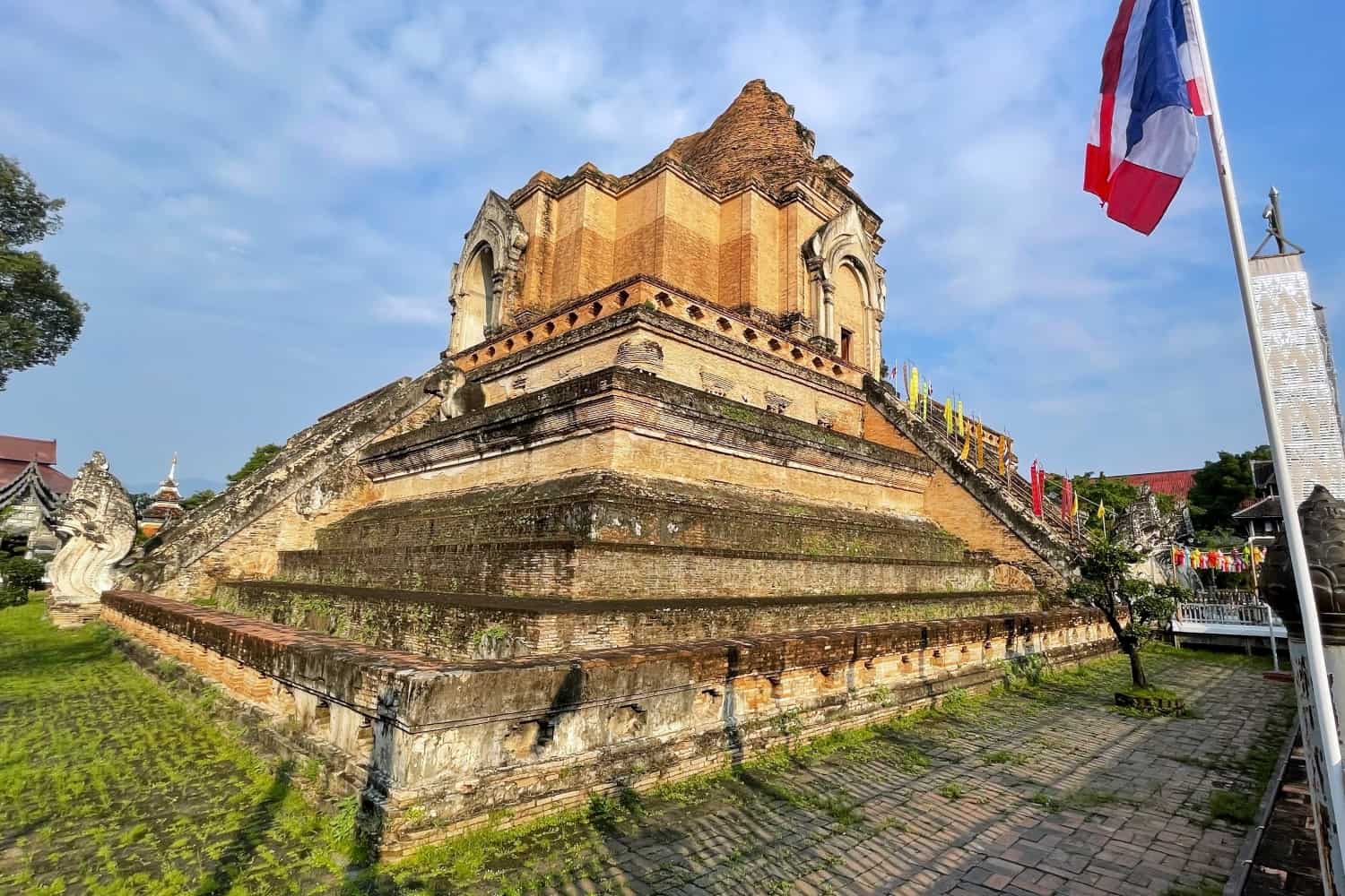 Wat Chedi Luang Chiang Mai